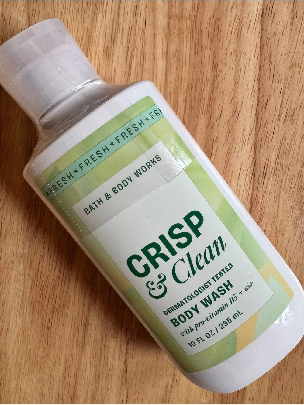 Bath & Body Works Crisp & Clean 3Piece Set - Light Green